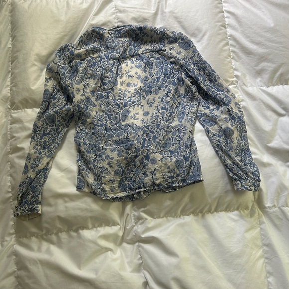 Sezane Abelia Foral Blue Wrap Top in Alacazar - Picture 7 of 8